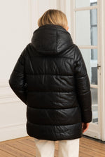 Oakwood's matte black sheepskin leather jacket with detachable hood. - Image n°5