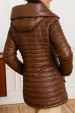 Tailored cognac lambskin puffer, mid-thigh for sleek winter warmth. - Image n°3