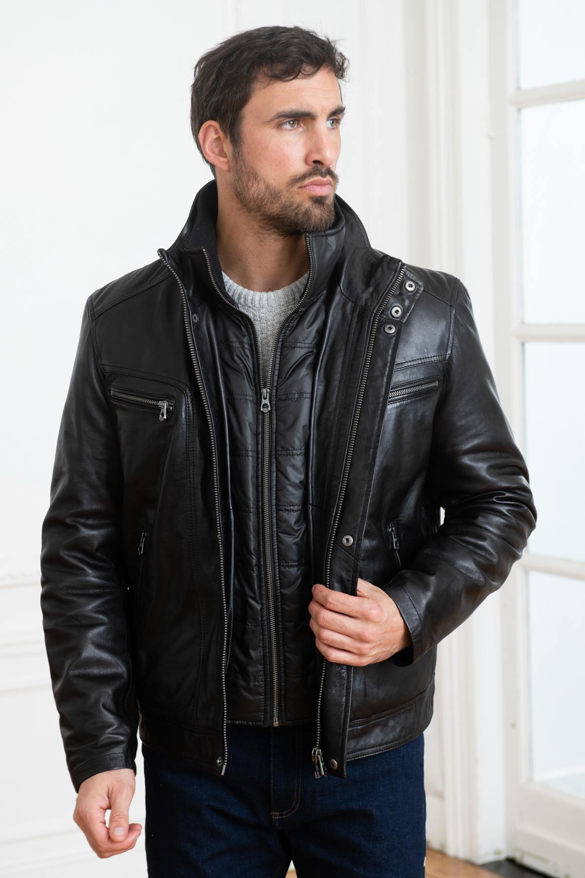 Black sheepskin jacket by Daytona, quilted lining for cold weather. - Image n°4