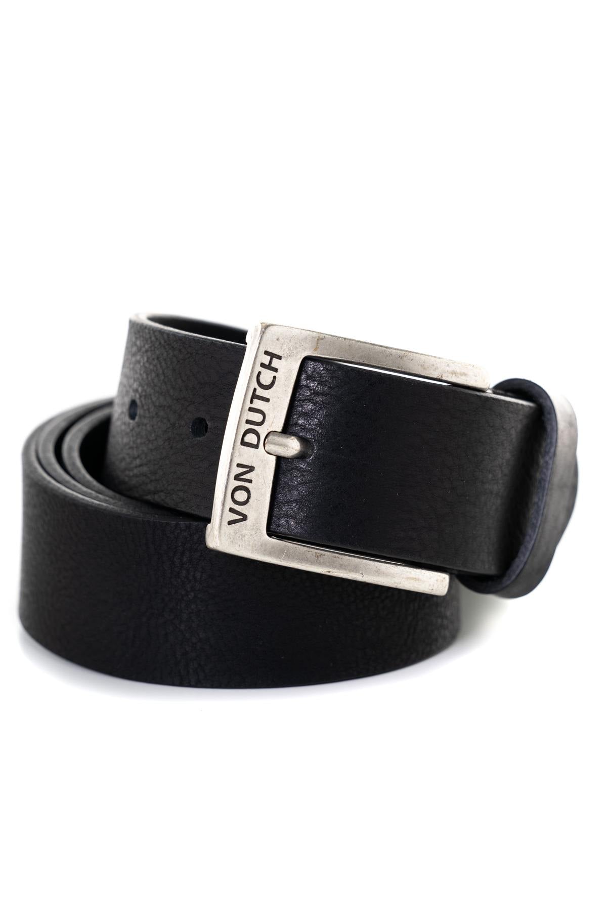 Leather belt with metal buckle - Image n°1