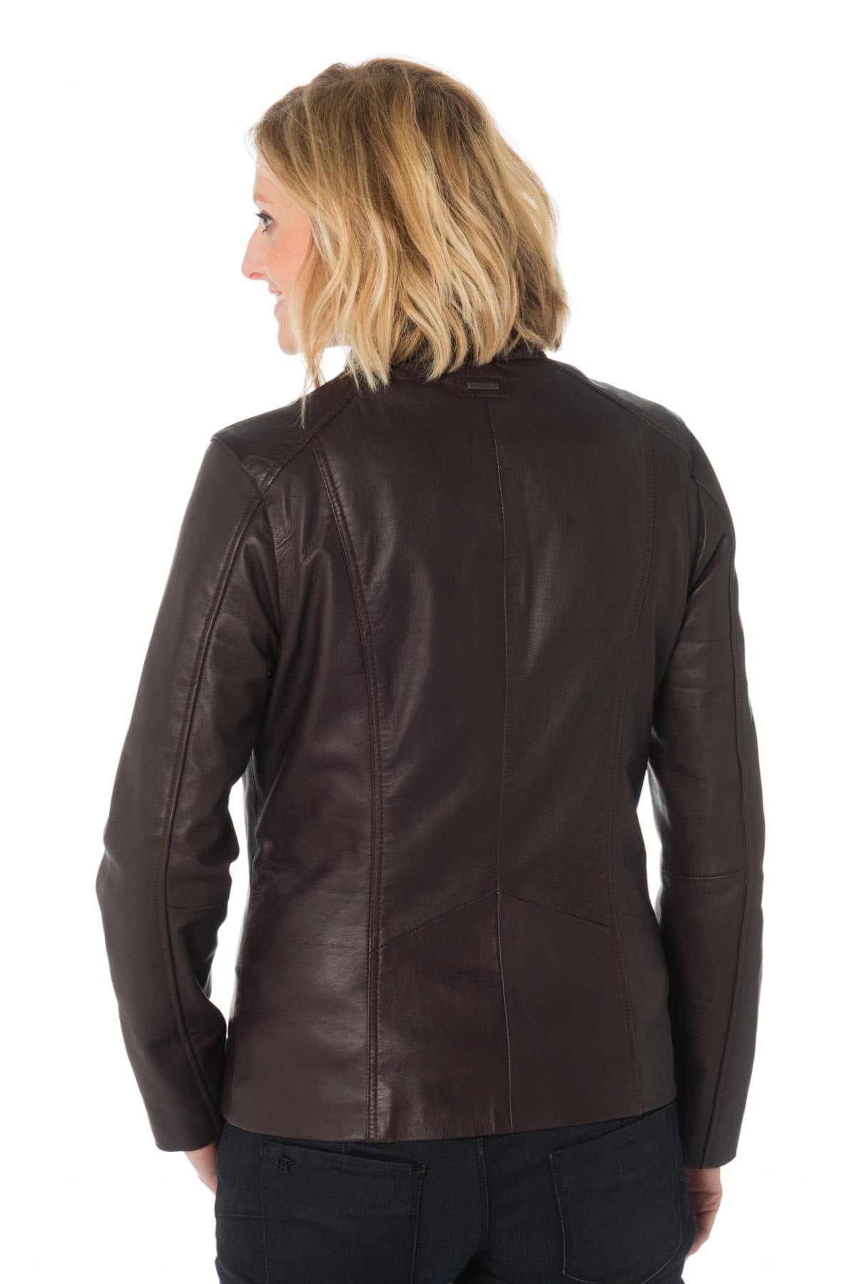 Supple lambskin jacket with stretch lining and a slimfit silhouette. - Image n°8