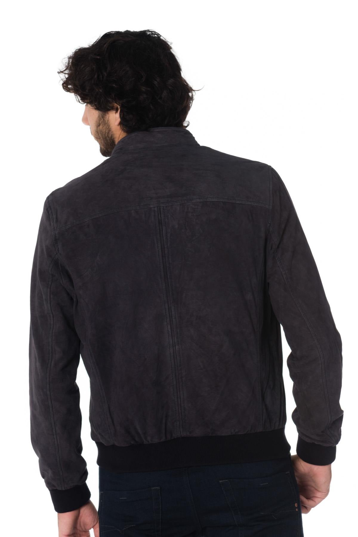 Cityzen's navy goat suede jacket: lightweight, ribbed, and stylish. - Image n°4
