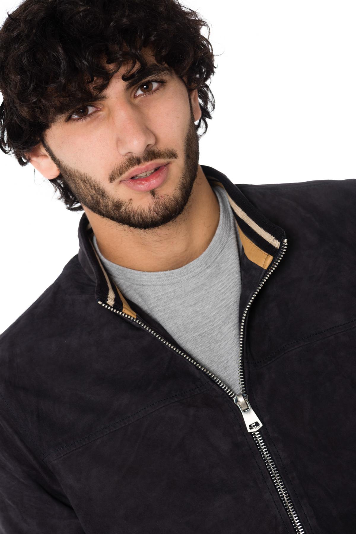 Cityzen's navy goat suede jacket: lightweight, ribbed, and stylish. - Image n°5