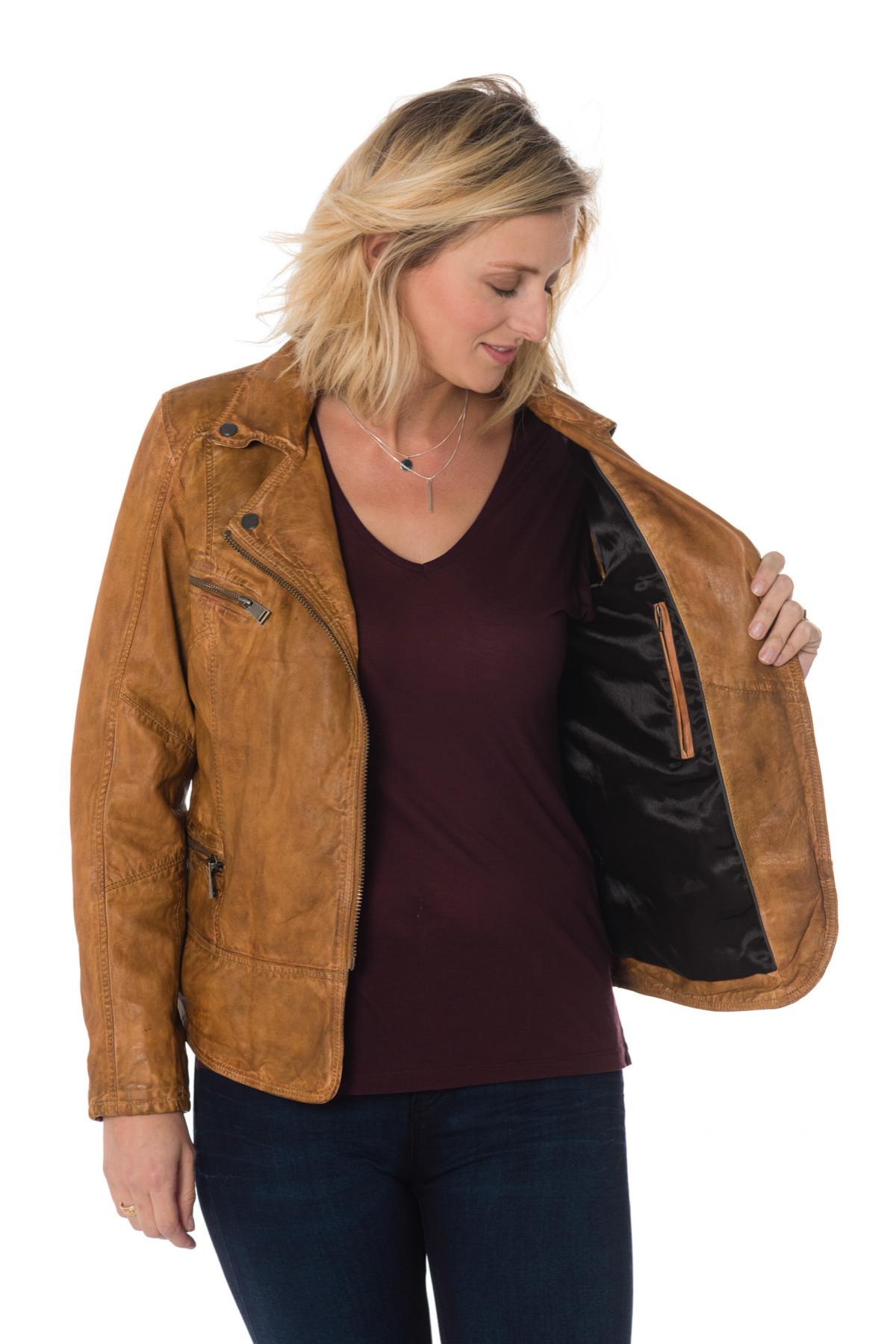 Sheep leather biker jacket in aged cognac. Longer fit, zipped wrists. - Image n°5