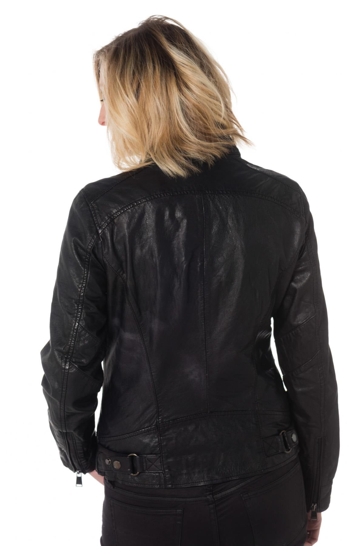 Tailored black lambskin jacket with biker collar and zipped pockets. - Image n°5