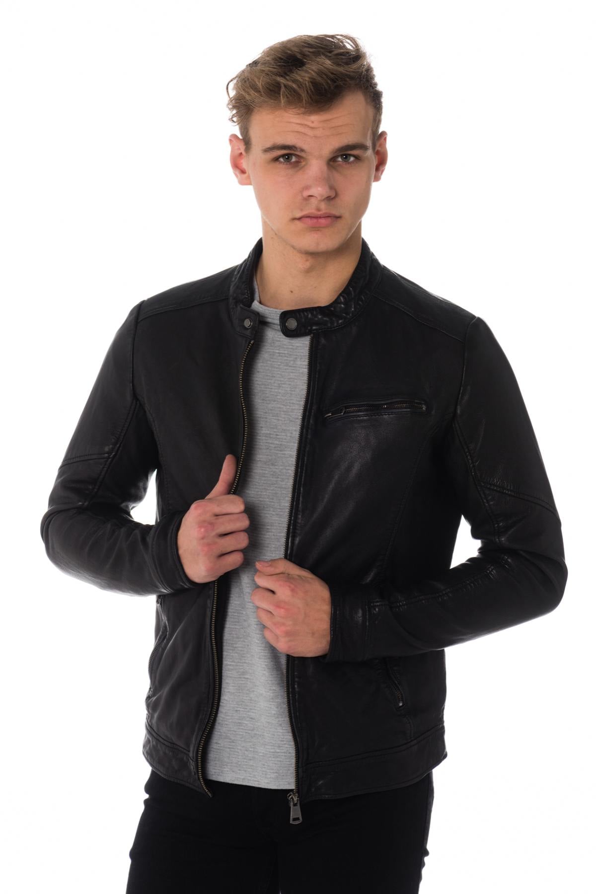 Timeless black lambskin jacket for larger fits. Soft and adjustable. - Image n°1