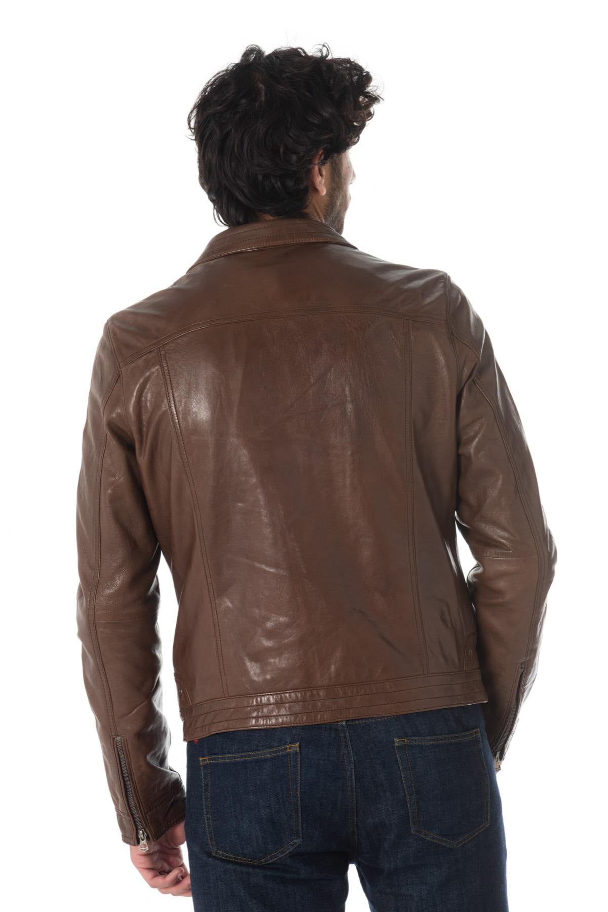 Daytona's bison lambskin jacket, straight-cut for timeless elegance. - Image n°6