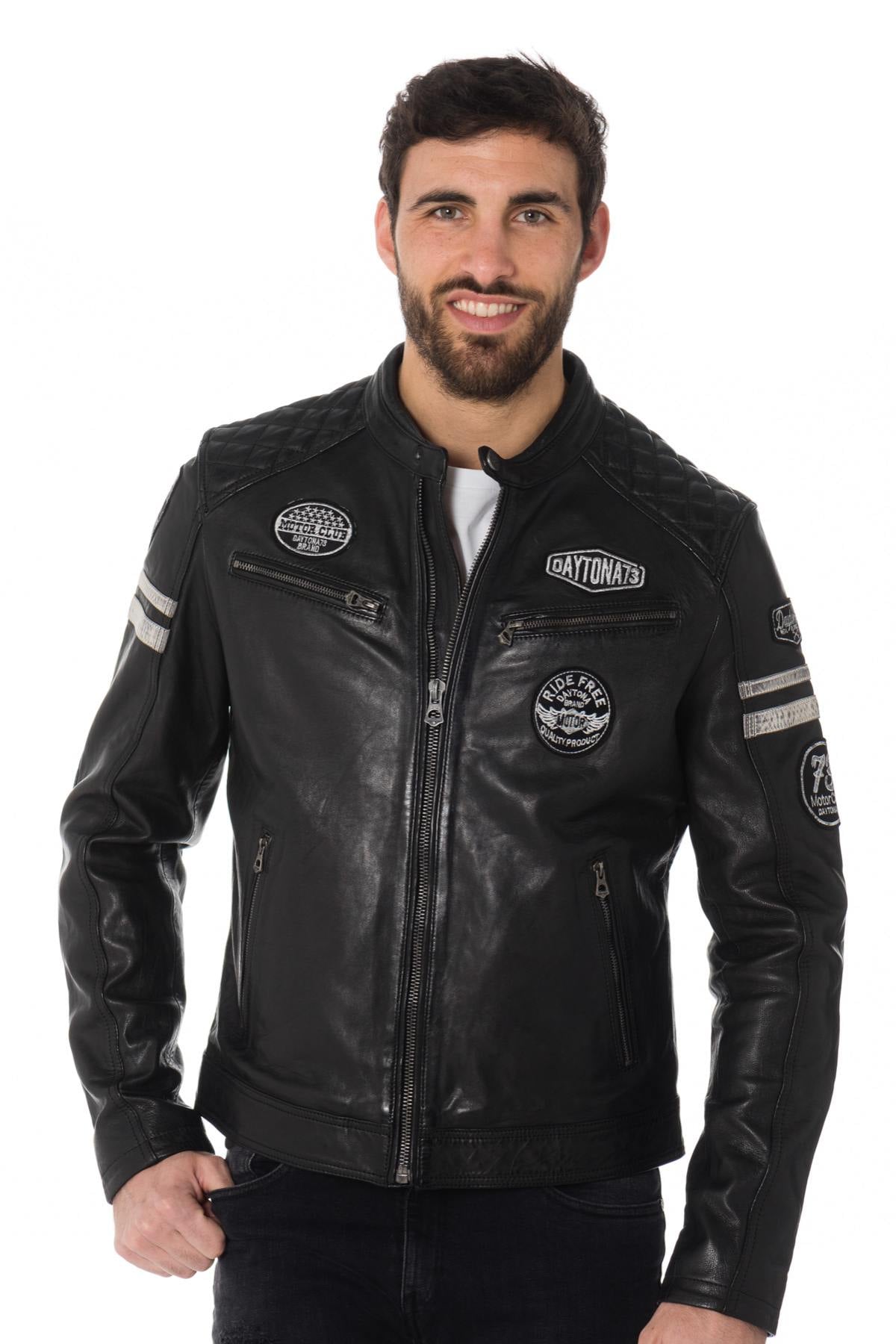 Walker Sheep Atlas: black lambskin, quilted shoulders, zipped details. - Image n°1