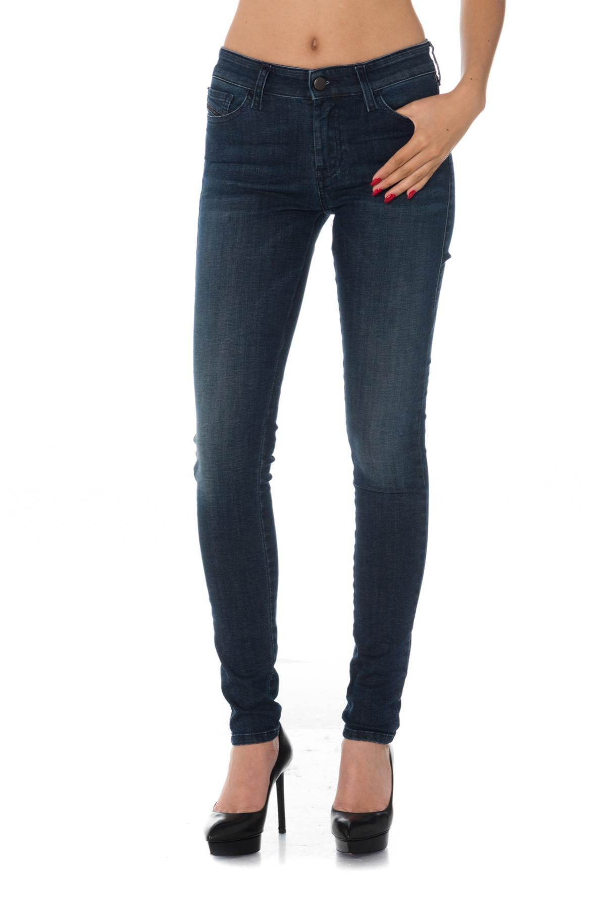 Diesel women's skinny jeans in dark blue - Image n°5