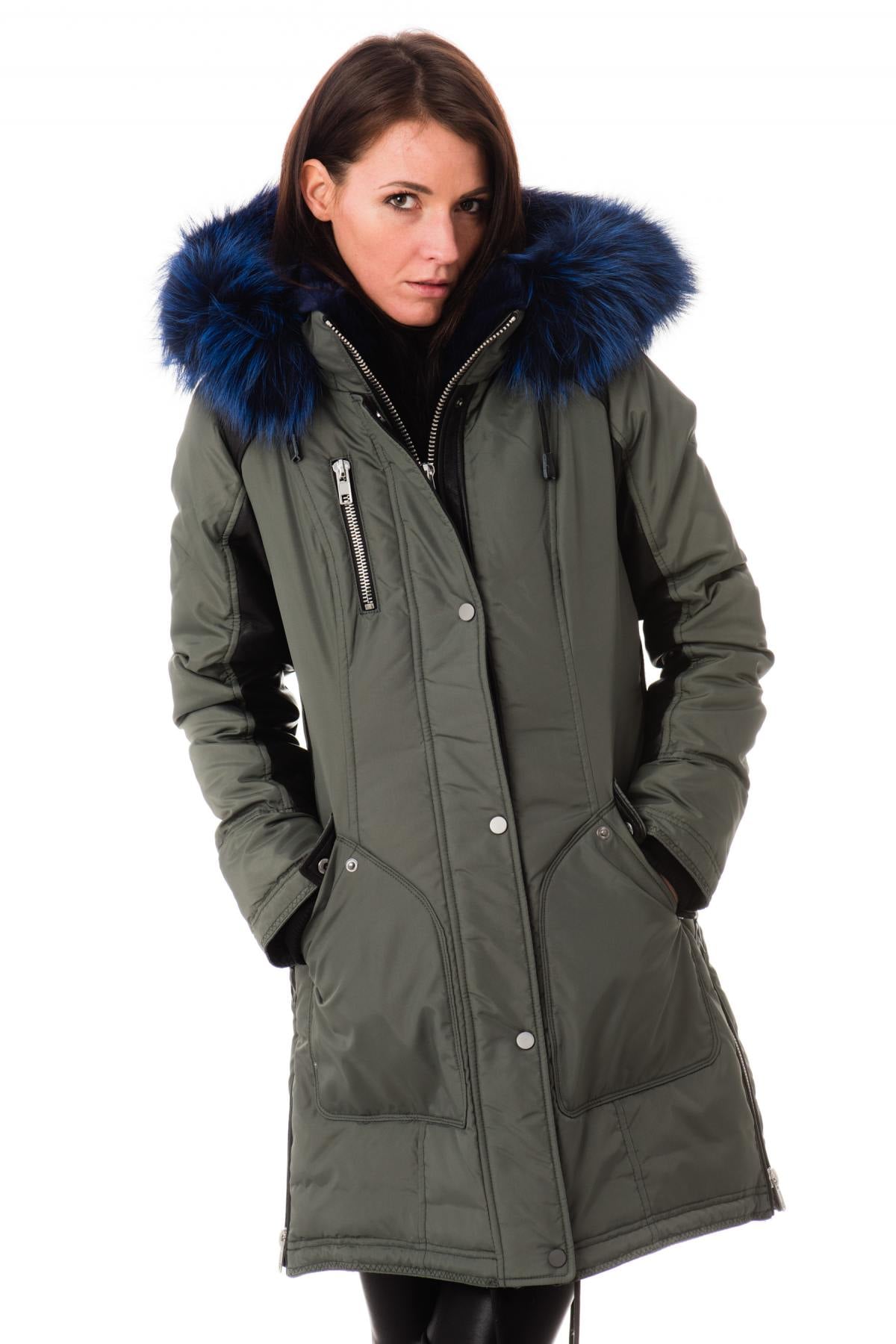 A military-blue jacket with lambskin details and a waterproof shell. - Image n°1
