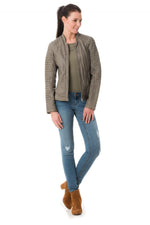 Soft lambskin leather jacket with a quilted finish for timeless style. - Image n°2