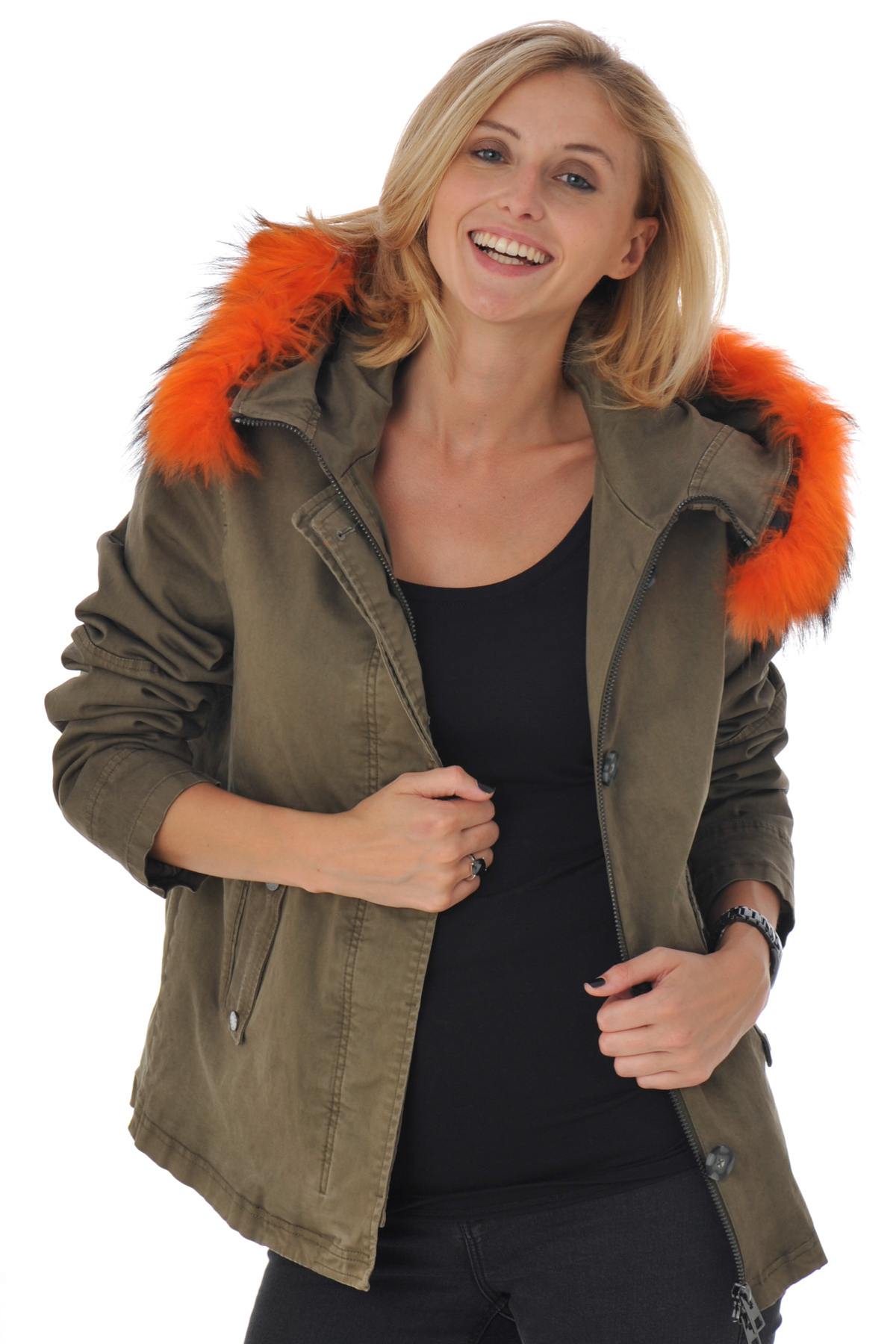 Khaki jacket with orange fur - Image n°1