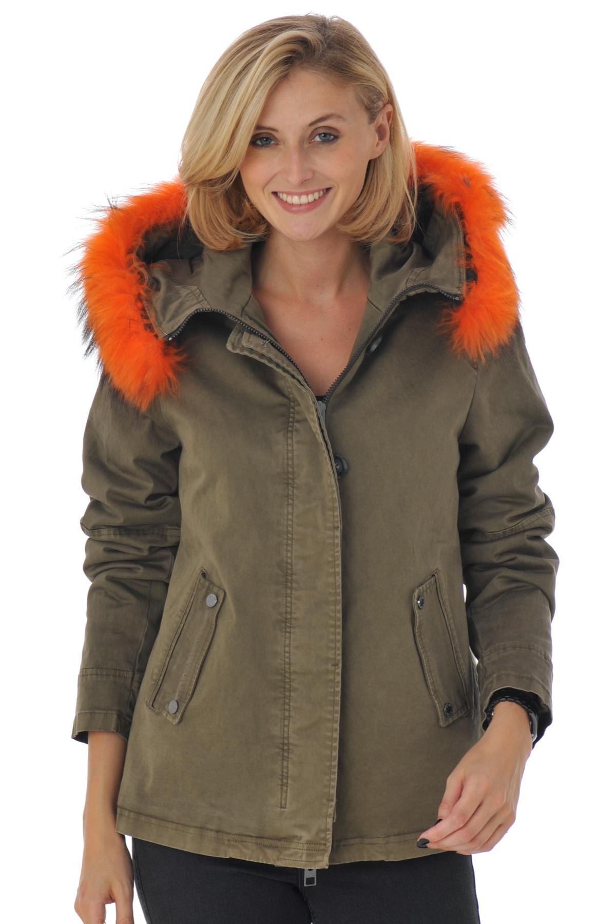 Khaki jacket with orange fur - Image n°3