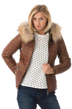 Cognac shearling jacket with Thinsulate warmth for winter style. - Image n°4