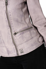 Mauve lambskin perfecto, slim fit, aged finish, adjustable straps. - Image n°4