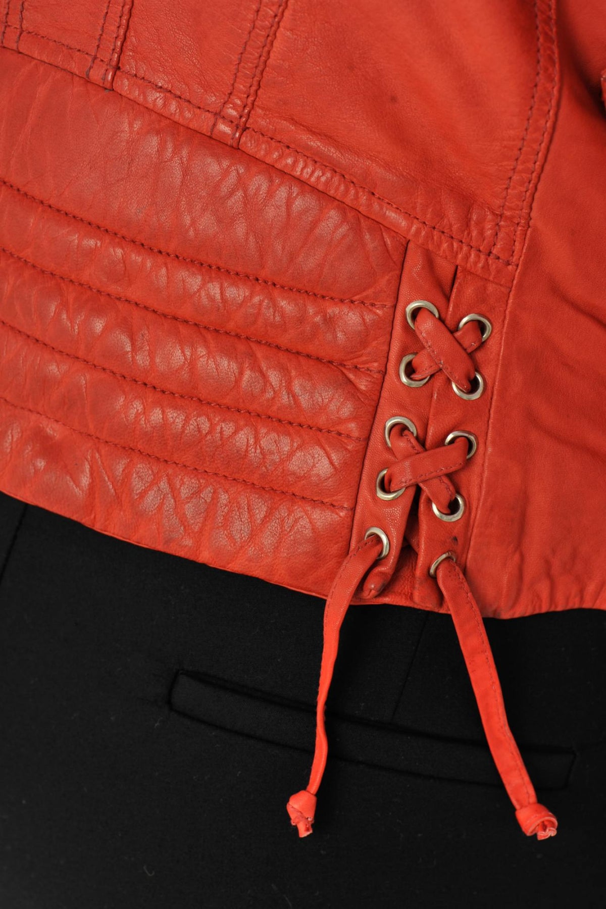 Redskins' red lambskin biker jacket: matelassé shoulders, zip details. - Image n°6