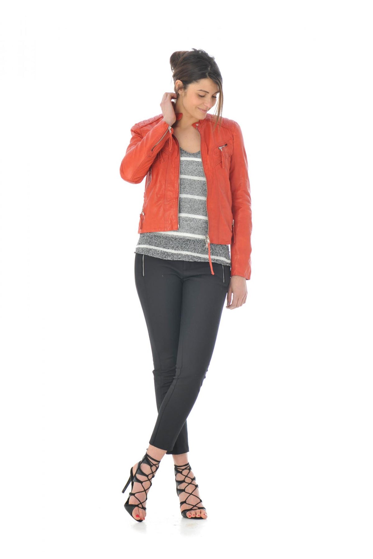 Redskins' red lambskin biker jacket: matelassé shoulders, zip details. - Image n°2
