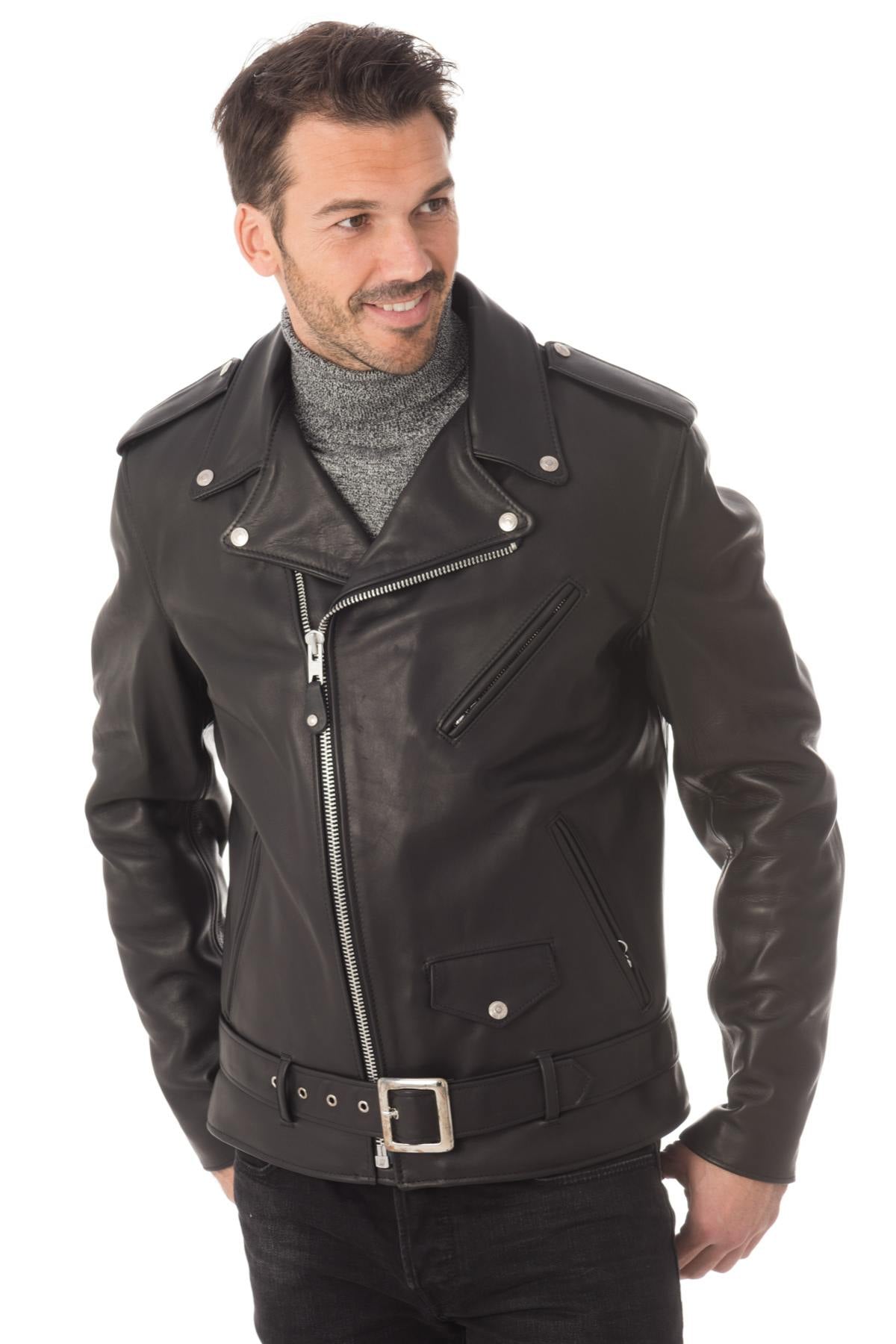 The 118L Black: Schott's longer Perfecto in heavyweight cowhide. - Image n°5