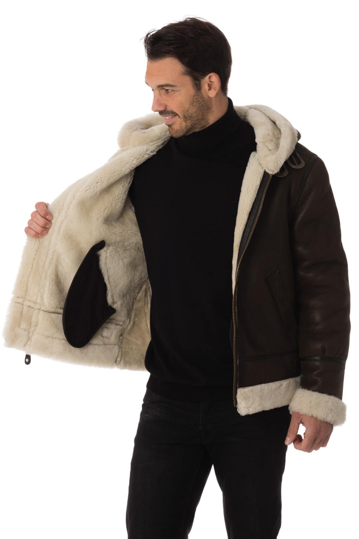 Schott's B-3 bomber: shearling warmth, military heritage, urban edge. - Image n°4