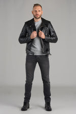 613SH: thick horsehide, slim rider's cut. Brando's rebellious edge. - Image n°6