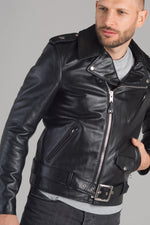 613SH: thick horsehide, slim rider's cut. Brando's rebellious edge. - Image n°8