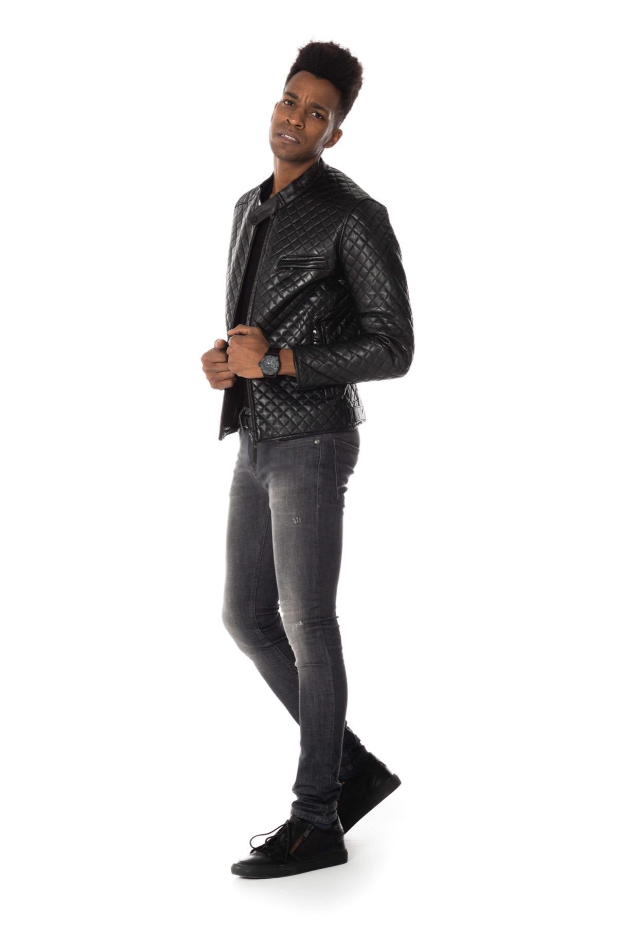Quilted lambskin jacket with 3D diamond stitching and a slim fit. - Image n°3