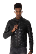 Quilted lambskin jacket with 3D diamond stitching and a slim fit. - Image n°4