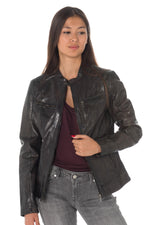 Aged olive lambskin jacket, slim fit. Matelassé shoulders for edge. - Image n°3