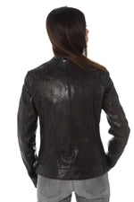 Aged olive lambskin jacket, slim fit. Matelassé shoulders for edge. - Image n°7