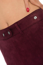 Velvet-look skirt with metal eyelet - Image n°4