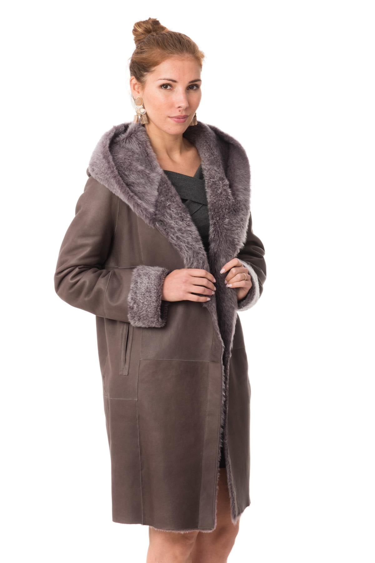 Lambskin jacket in deep violet, draped hood and press stud closure. - Image n°3