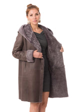 Lambskin jacket in deep violet, draped hood and press stud closure. - Image n°4