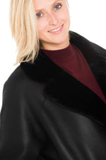 Napalan shearling coat in black-luxurious warmth for winter. - Image n°6
