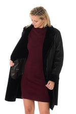 Napalan shearling coat in black-luxurious warmth for winter. - Image n°3