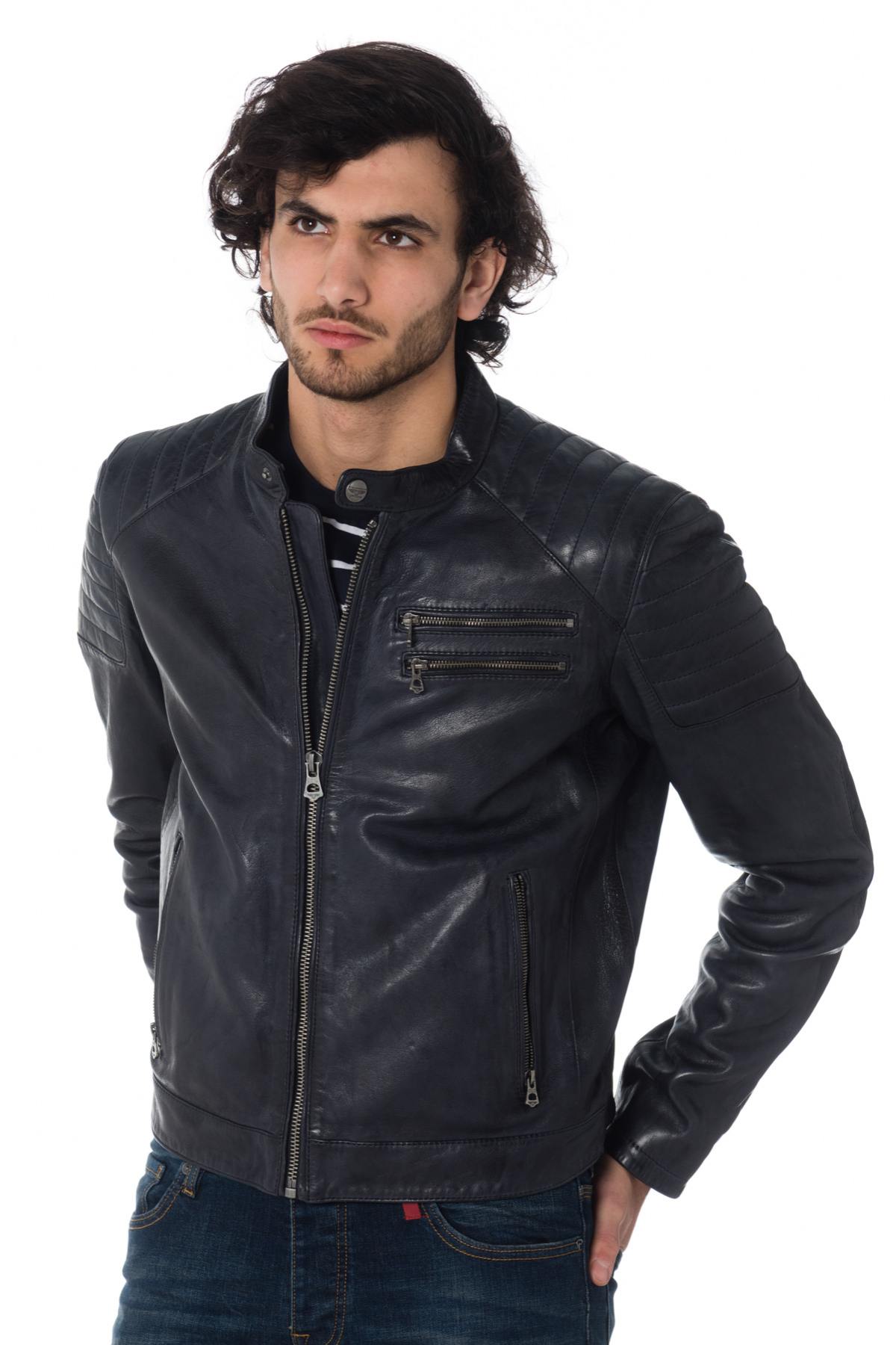 Midnight blue lambskin jacket with slim fit and quilted accents. - Image n°1