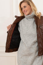 Aged bison sheepskin jacket with Mao collar and zip details. - Image n°6