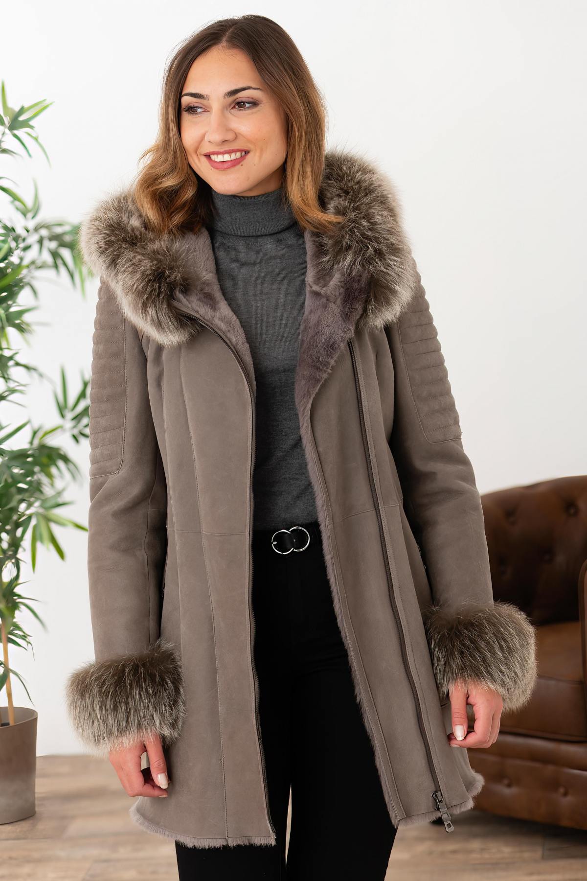 Warm grey reversed sheepskin coat with real fox fur trim. - Image n°4