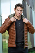 Warm cognac sheepskin jacket, quilted and slim. Fixed hood for winter. - Image n°2