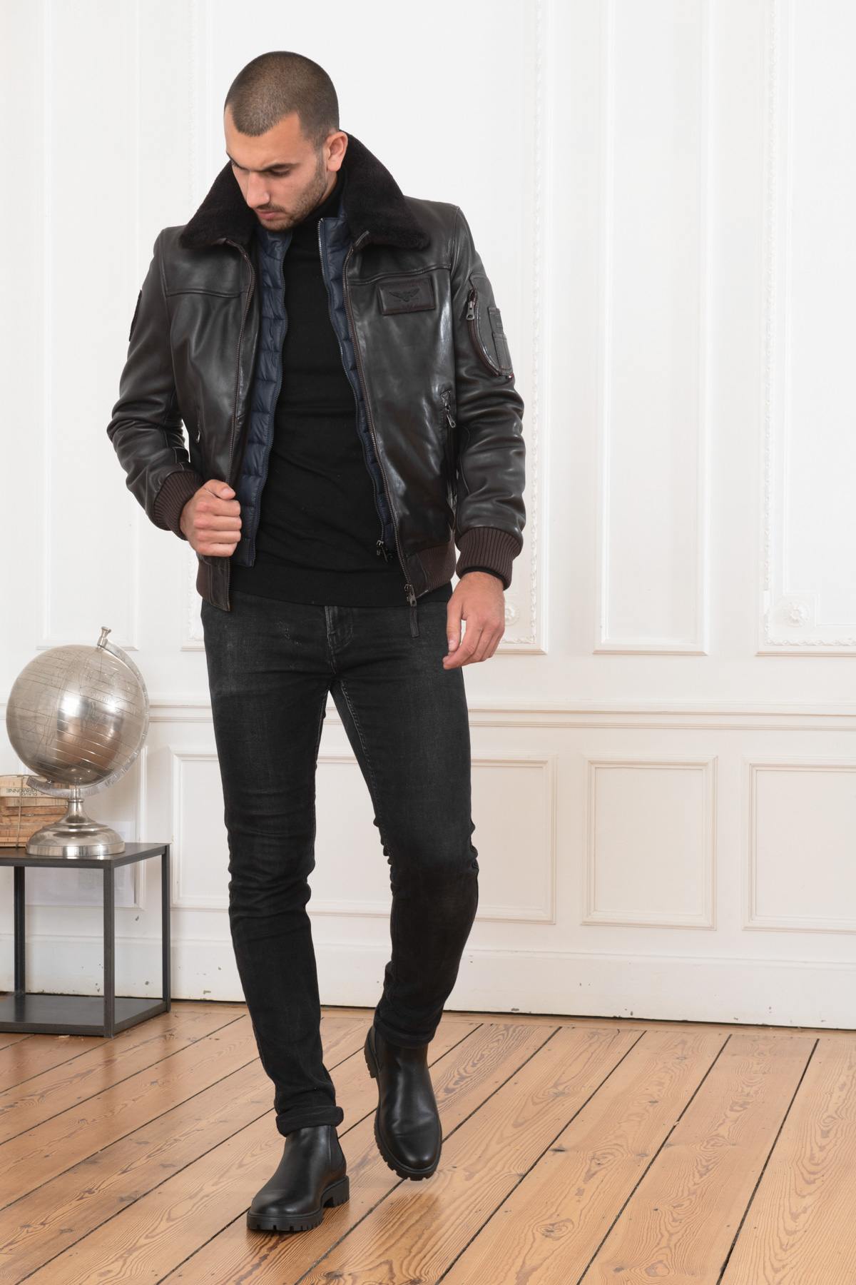 Brown RAFAL YCON aviator jacket in lambskin leather, removable collar. - Image n°13