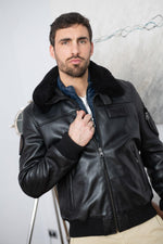 Lambskin aviator jacket with removable shearling collar and lining. - Image n°2