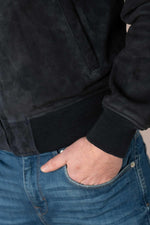 A goatskin jacket with suede finish, teddy collar, and ribbed details. - Image n°5