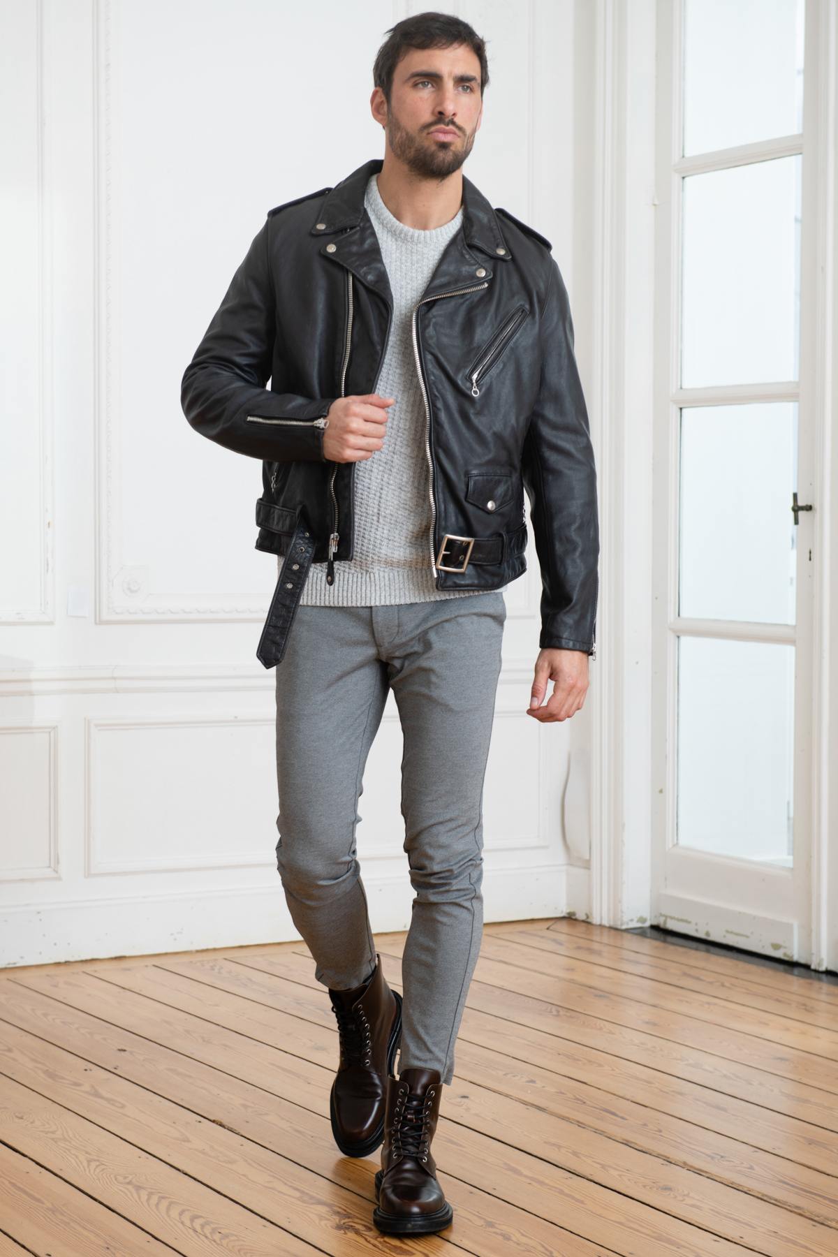 Schott's 626VN: slim-fit Perfecto in hand-aged vachetta leather. - Image n°4