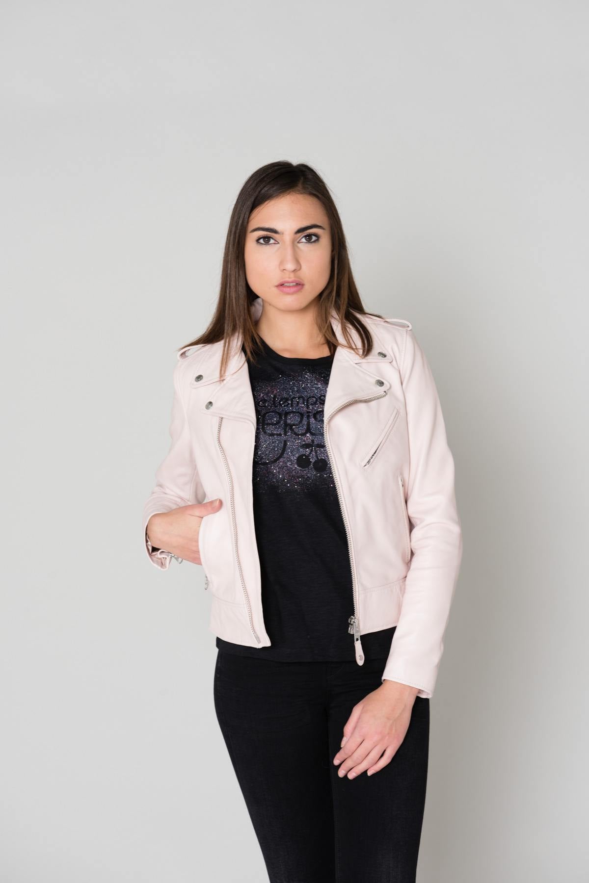 Women's perf in pink leather - Image n°4