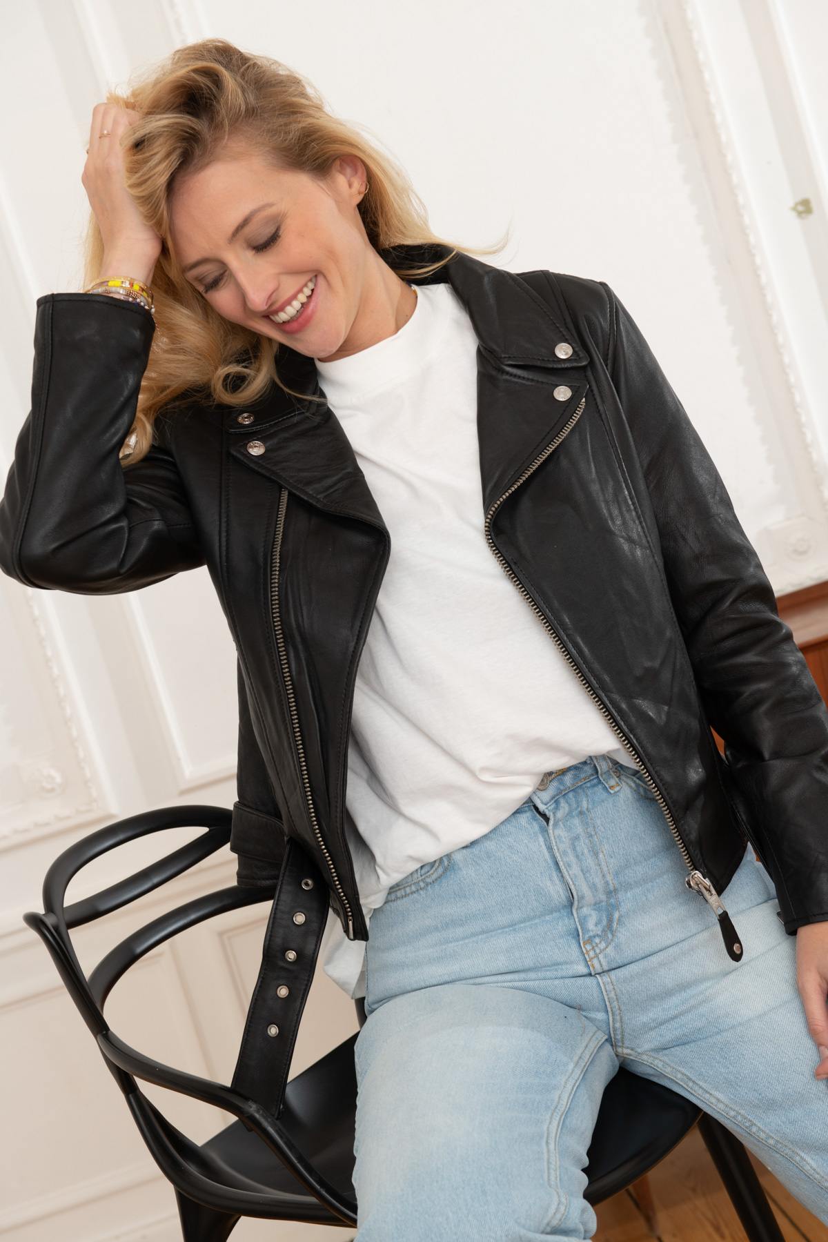 Schott's LCW8618 Black: a women's Perfecto in supple lambskin nappa. - Image n°1