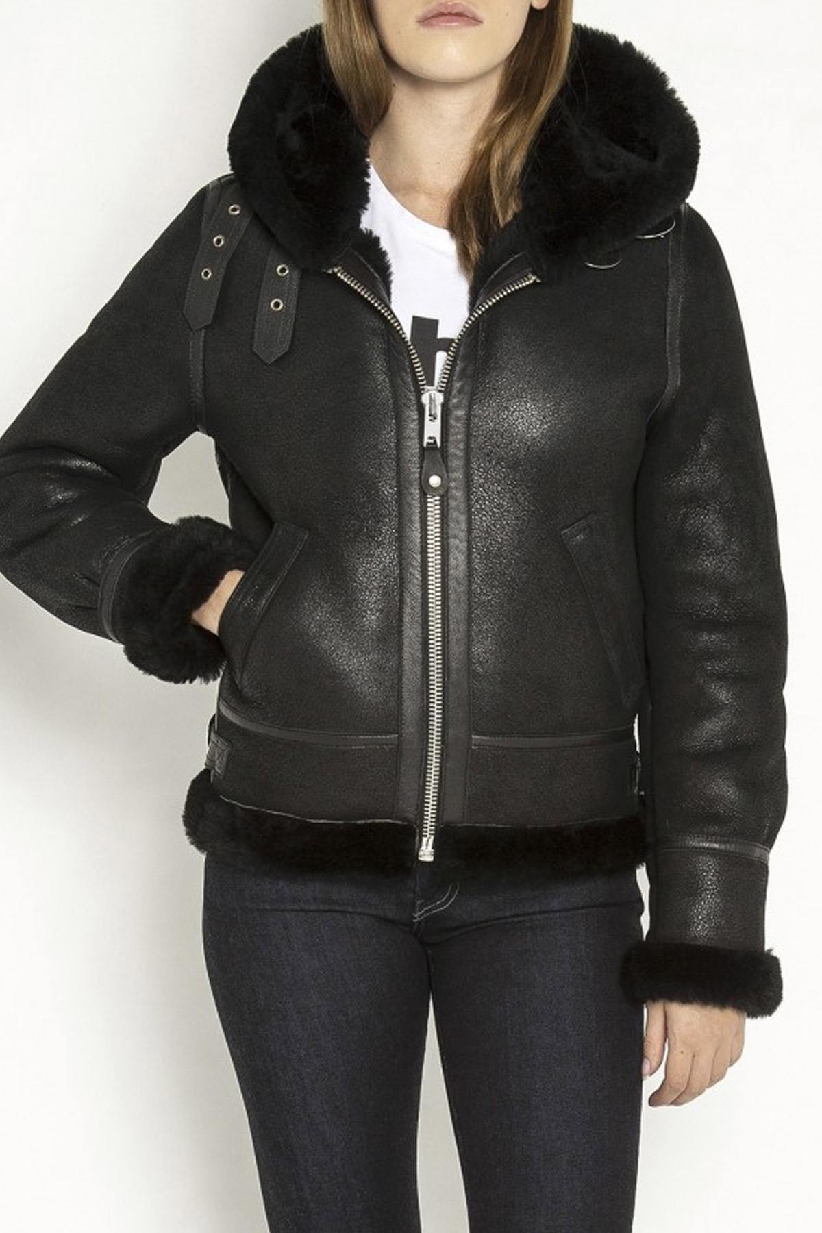 A fitted sheepskin bomber by Schott, lined with fur for winter warmth. - Image n°6