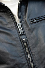 LC1380 Black by Schott-thick cowhide, shearling collar, zip-out liner. - Image n°7