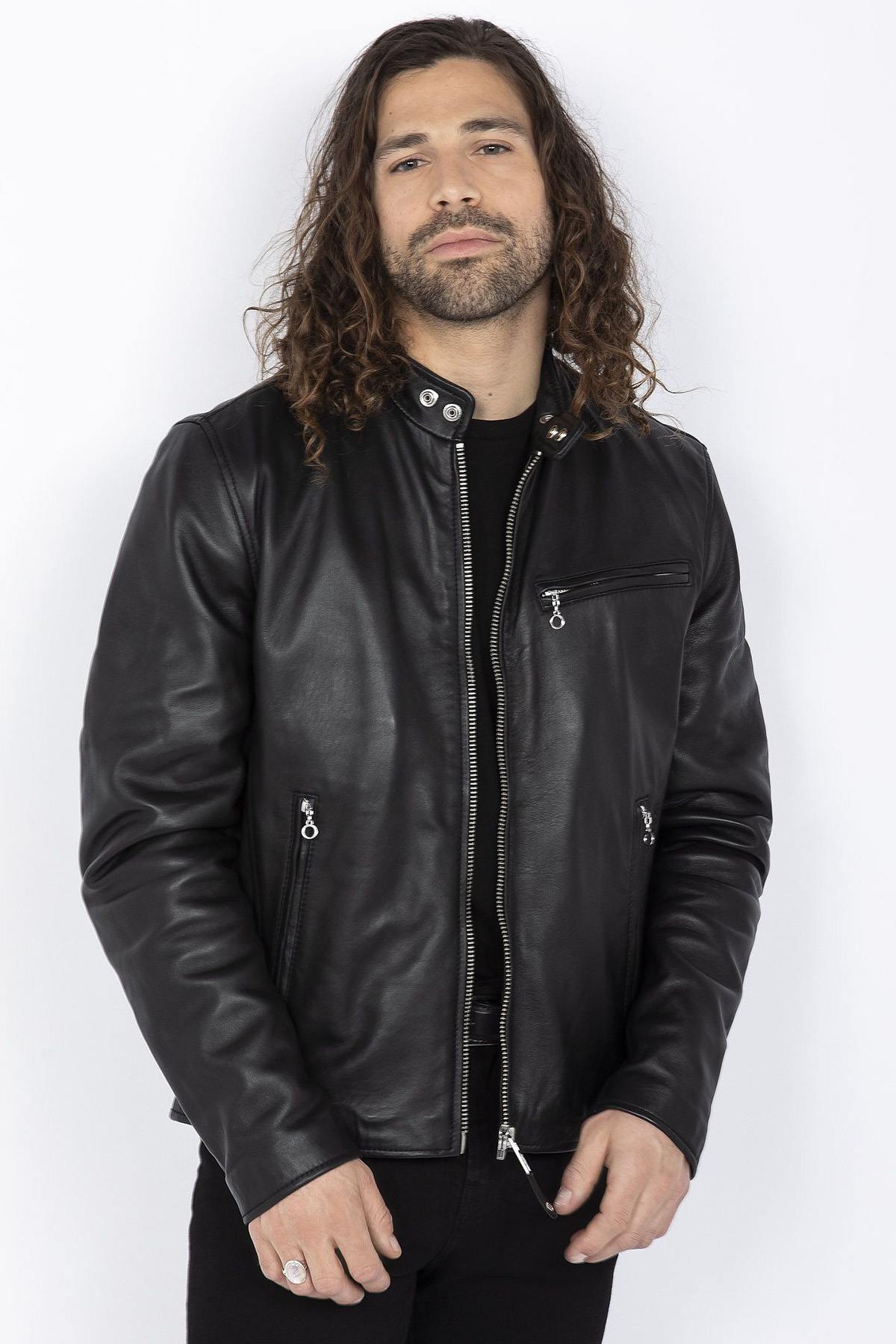 Schott's LC949D Black: a lambskin café racer, sleek and built to last. - Image n°1