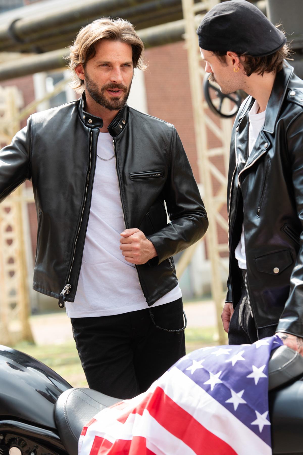 Iconic Schott biker jacket in glossy horsehide, built to last. - Image n°2