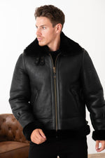 Schott's LC1259: a double-face sheepskin bomber, warm and timeless. - Image n°9