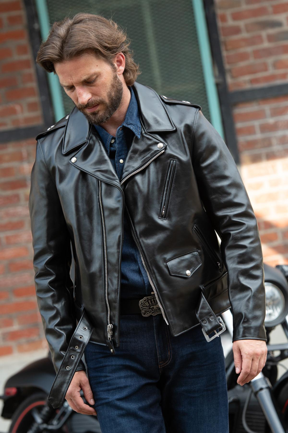 613SH: thick horsehide, slim rider's cut. Brando's rebellious edge. - Image n°7